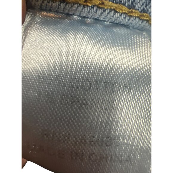 Stylish Blue Denim Jeans with Orange Accents - Picture 4 of 9